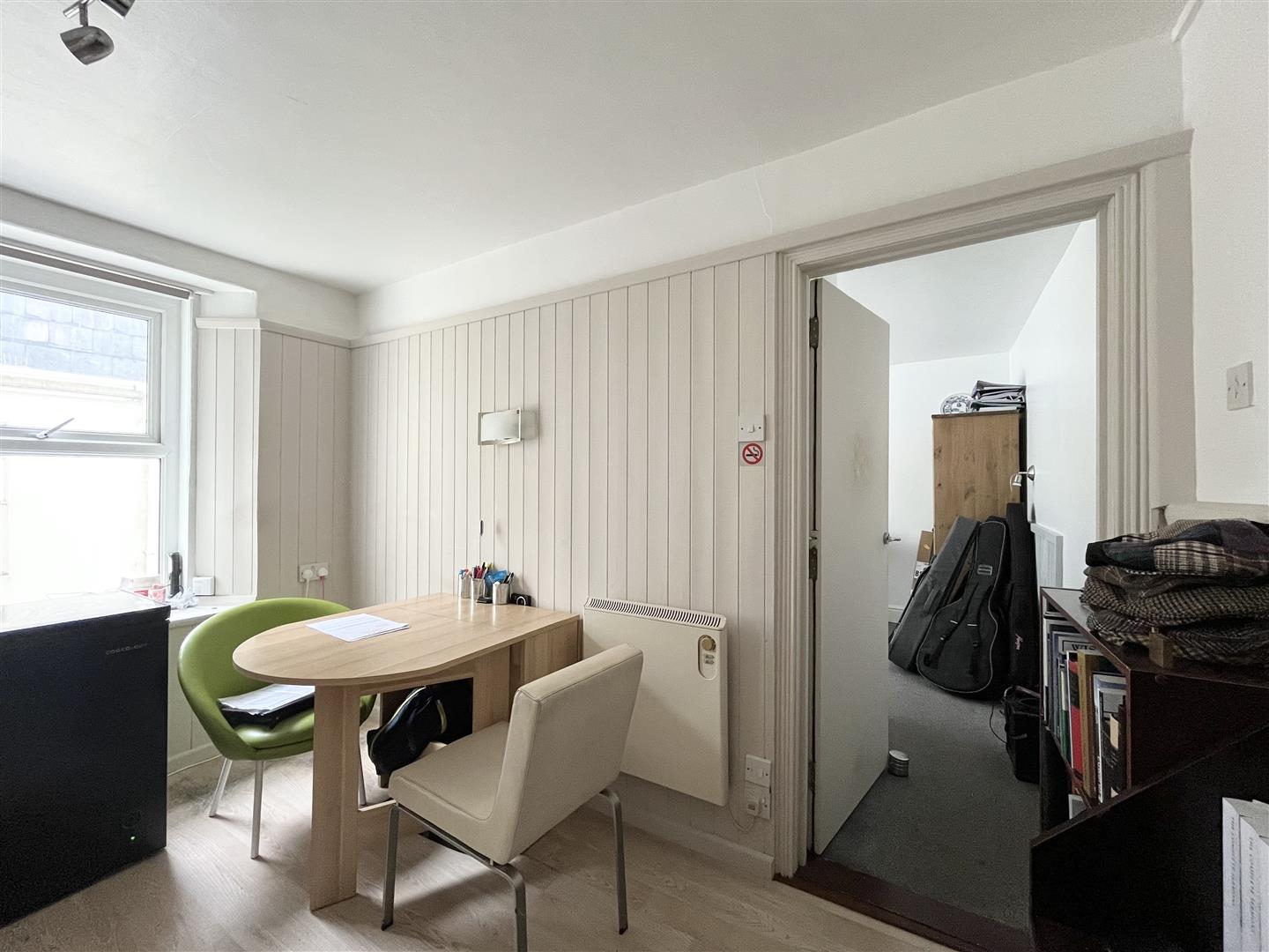 Edgcumbe Avenue, Newquay photo - 3